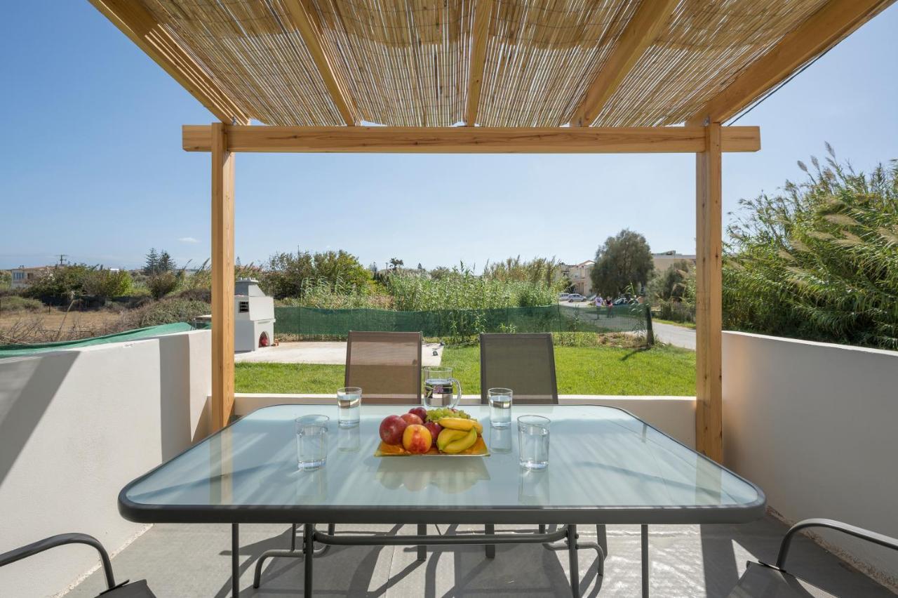 Sea Breeze Apartments Kolymbari Dış mekan fotoğraf
